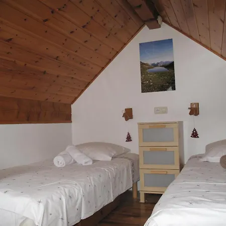 4 Pieces Pour 6 Pers., A 300m Des Pistes Avec Wi-fi, Balcon Et Parking, Villeneuve - Fr-1-762-3 Apartment La Salle-les-Alpes