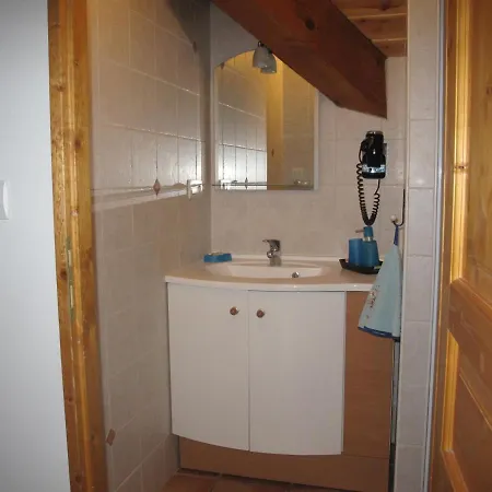 4 Pieces Pour 6 Pers., A 300m Des Pistes Avec Wi-fi, Balcon Et Parking, Villeneuve - Fr-1-762-3